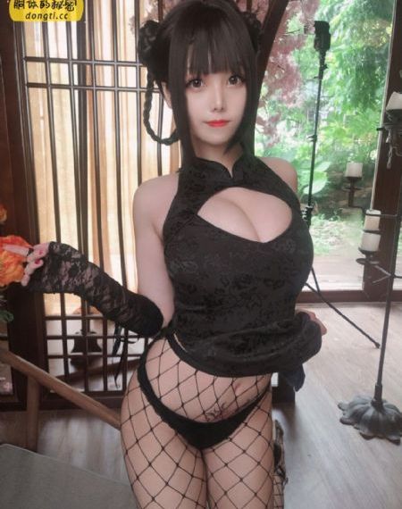 黄色日逼小视频_高清国产国语三级