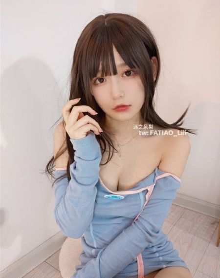 黄色三极片_4K神马影院在线