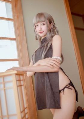 黄蓉H版系列作品_720免费播放
